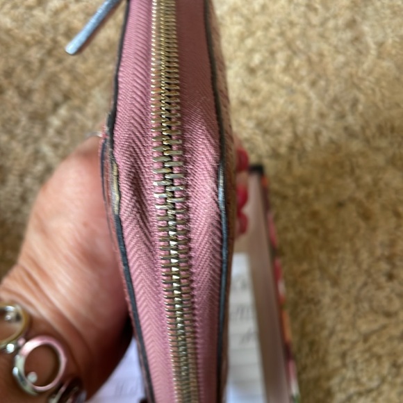 EUC, Gucci Guccissima Micro GG Patent Leather Long Wallet With Box - Picture 12 of 13